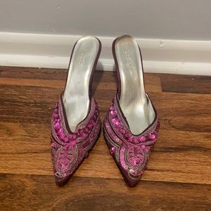 Pink/purple sequin small heel.